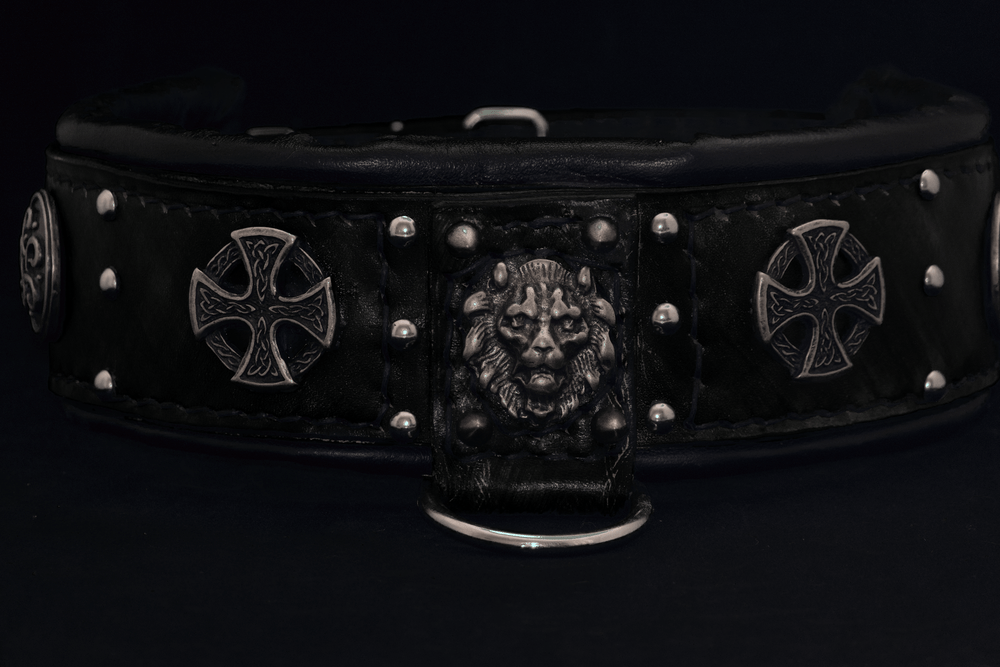 Black-leather-dog-collar-handmade.png