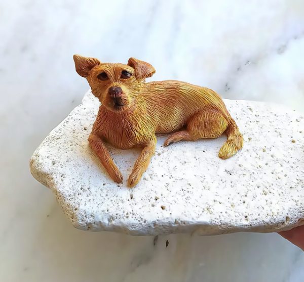 dog figurine sculpture portrait