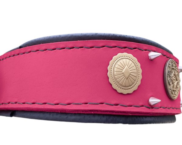 Magenta Leather Spiked Dog Collar: Stylish Protection for Large Breeds - Image 4